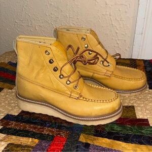 Vintage leather Kinney , mock steel toe oil resistant work boots 7E